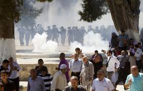Israeli forces storm al-Aqsa Mosque, clash with worshippers