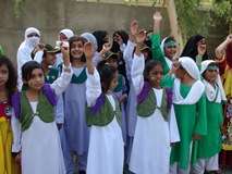 ڈی آئی خان، تقریب میں شرکت کی اجازت نہ ملنے پر طالبات کا مظاہرہ