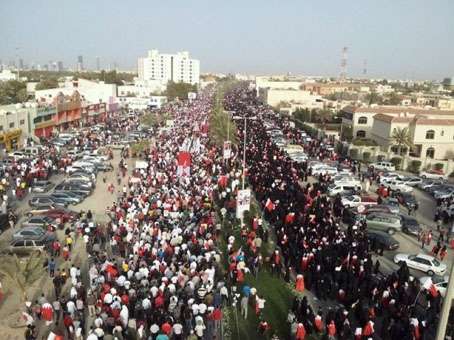 مسيرات تطالب بخروج المحتلين من البحرين