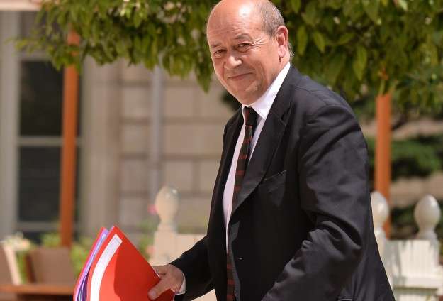 France fails to rule out sending troops to Iraq, Libya