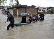 مقبوضہ کشمیر، قابض حکومت کی نااہلی پر سیلاب متاثرین کا امدادی ٹیموں پر پتھراؤ