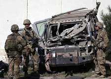 کابل، امریکی سفارتخانہ کے قریب خودکش کار بم دھماکہ، 3 غیر ملکی فوجی ہلاک، متعدد زخمی