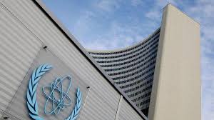 ايران تتخذ إجراءات للالتزام بالاتفاق النووي المؤقت مع 5+1