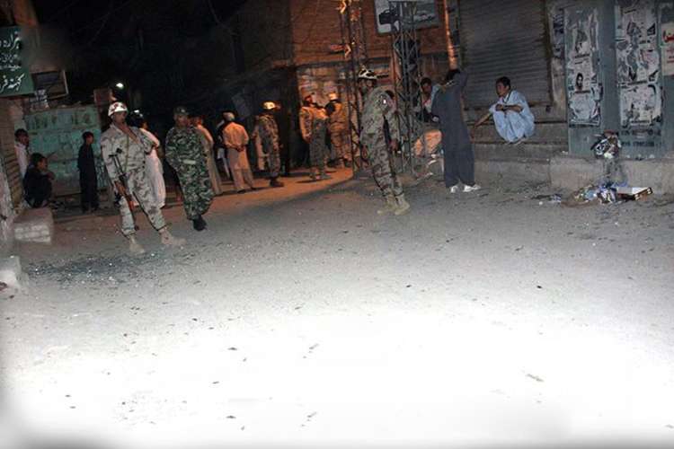 کوئٹہ کے علاقے ہزارہ ٹاؤن علی آباد روڈ پر خودکش دھماکہ