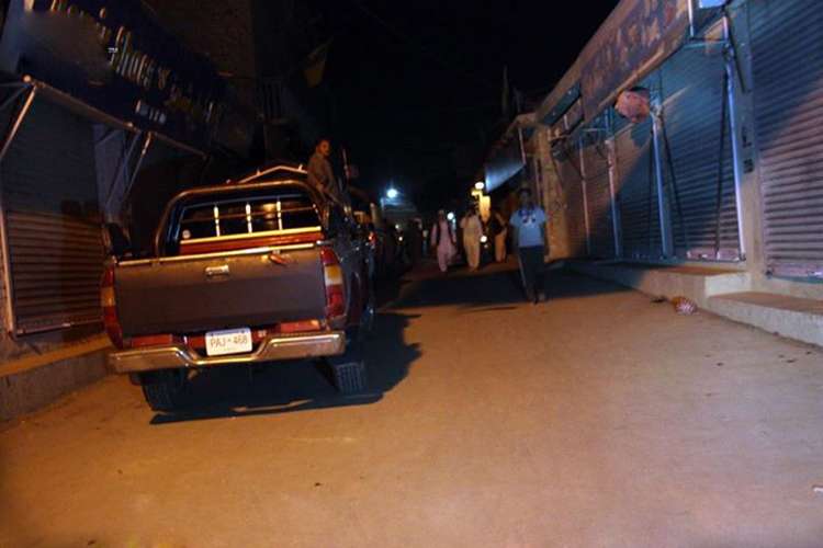 کوئٹہ کے علاقے ہزارہ ٹاؤن علی آباد روڈ پر خودکش دھماکہ