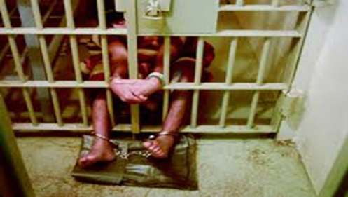 التعذيب في زنزانات الكيان السعودي (1)