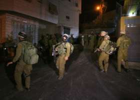 Israeli Occupation Troops Seize Palestinian Home in Hebron, Turn It to Military