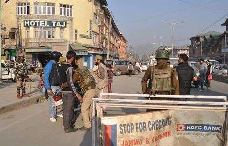 نریندر مودی کی کشمیر آمد پر، سیکورٹی ہائی الرٹ، شہر میں سخت چیکنگ