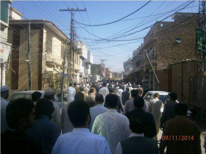 پشاور، ٹارگٹ کلنگ کا نشانہ بننے والے ناصر عباس کی نماز جنازہ