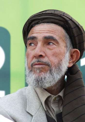 اسلامک موومنٹ آف افغانستان کے ممبر استاد محمد زمان مزمل، جماعت اسلامی کے اجتماع عام میں شریک ہیں
