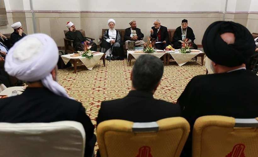 قم المقدسہ، دو روزہ عالمی کانفرنس کے شرکاء سے آیت اللہ العظمٰی شیخ ناصر مکارم شیرازی کی خصوصی ملاقات