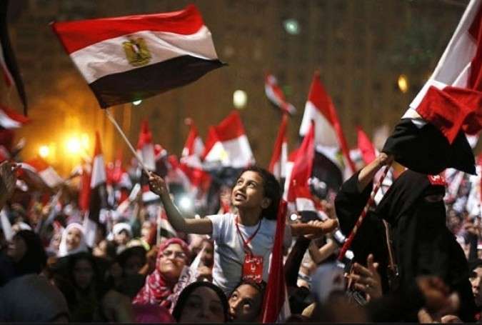 تبرئه مبارک مهر تائیدی بر سند تداوم چندین دهه دیکتاتوری در مصر است