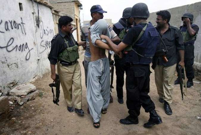 کراچی میں رینجرز اور پولیس کی کارروائیاں جاری، 11 ملزمان گرفتار