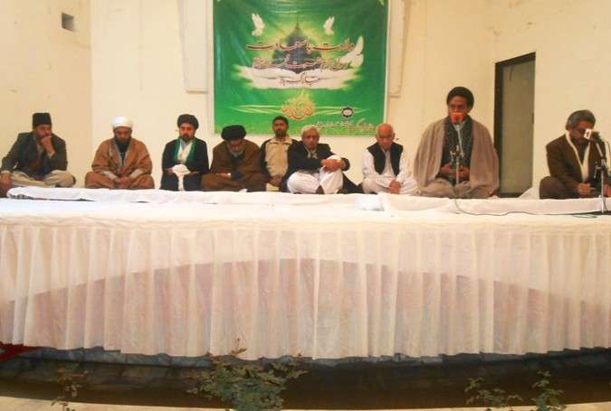 ملتان، خانہ فرہنگ کے زیراہتمام ہفتہ وحدت کی مناسب سے تقریب ، شیعہ سنی علماء کی شرکت