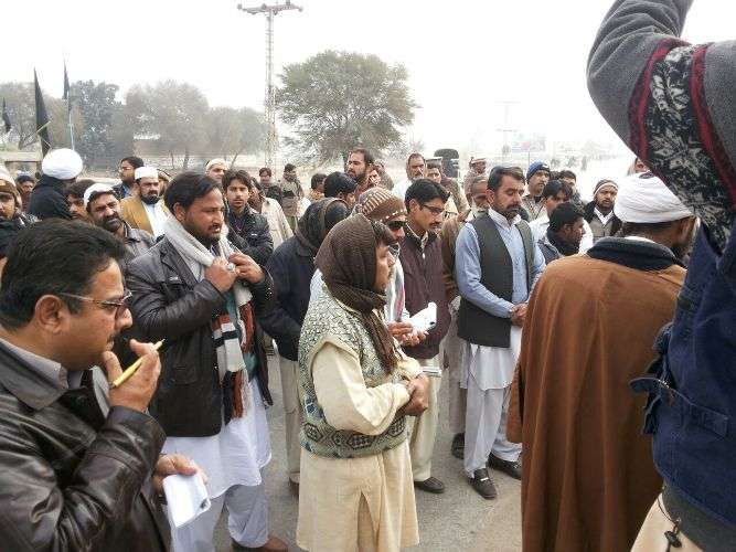 ڈی آئی خان میں احتجاجی ریلی