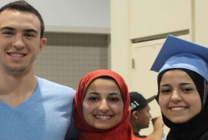 امریکا میں پولیس نے 3 مسلمانوں کے قتل کی تحقیقات کیلئے ایف بی آئی سے مدد طلب کر لی