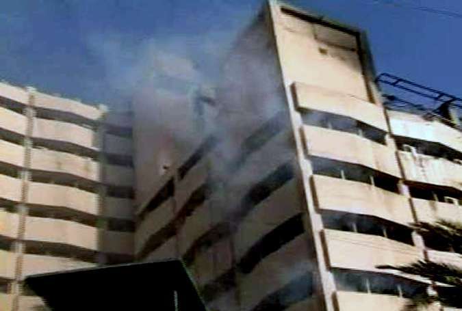 کراچی، محکمہ انکم ٹیکس کی عمارت میں لگی آگ پر قابو پالیا گیا