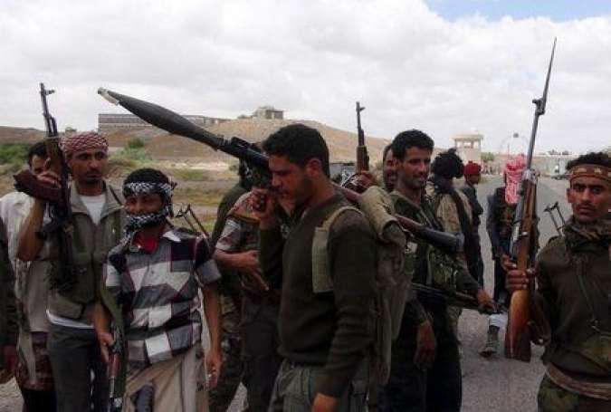Saudi Warplanes Drop Ammunition for Hadi’s Militia As Army Secures Aden