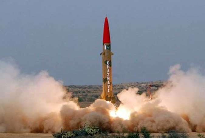 جنگ کی صورت میں پاکستان جوہری ہتھیاروں کے استعمال میں پہل کرسکتا ہے، امریکی اخبار