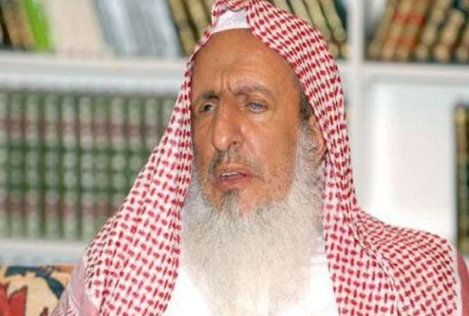 Sheikh Abdul Aziz bin Abdullah - Mufti Saudi Arabia.jpg