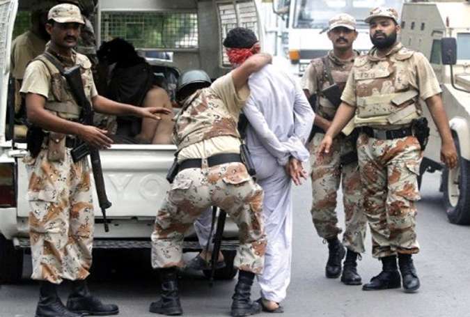 کراچی سے کالعدم تحریک طالبان کے 4 دہشتگرد اسلحہ سمیت گرفتار