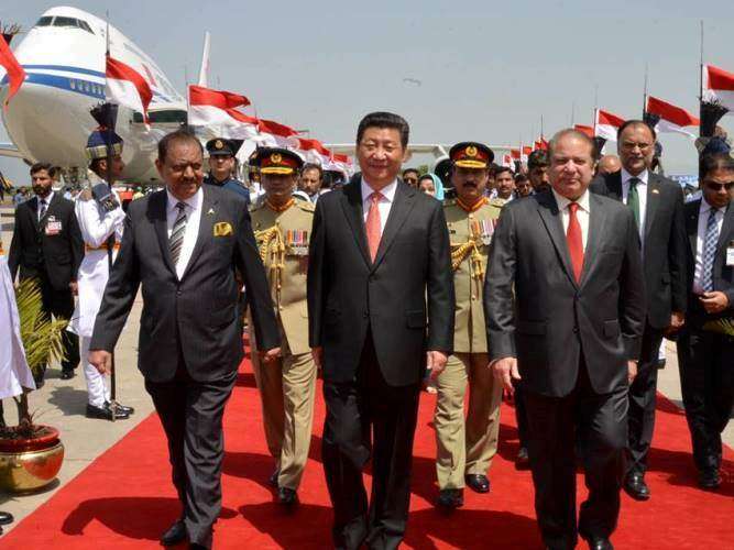چینی صدر کا نور خان ائیربیس پر استقبال کیا جارہا ہے