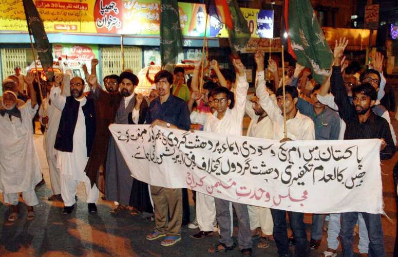 ساںحہ صفورا کیخلاف ایم ڈبلیو ایم کراچی کے زیر اہتمام مختلف علاقوں میں احتجاج