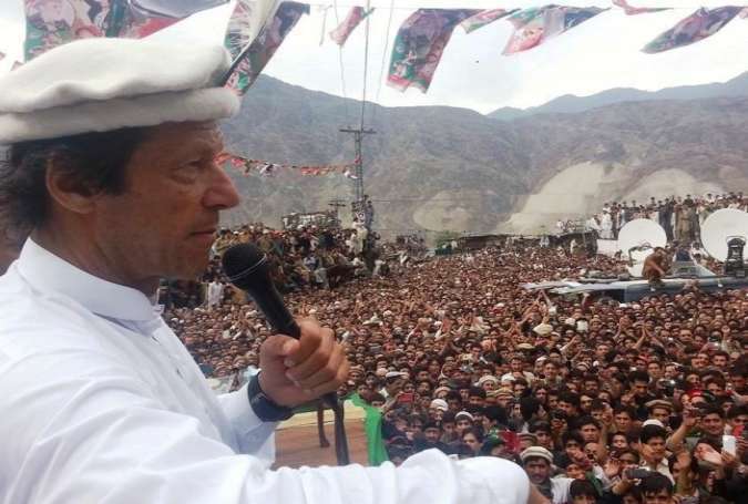 نواز حکومت گلگت بلتستان انتخابات میں عوامی مینڈیٹ چوری کرنا چاہتی ہے، عمران خان