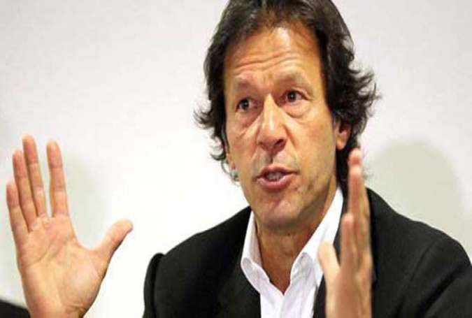 فوج کی نگرانی میں دوبارہ بلدیاتی انتخابات کرانے کو تیار ہیں، عمران خان