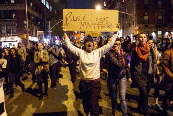 امریکہ میں سیاہ فام شہریوں پر تشدد کے خلاف وسیع مظاہرے