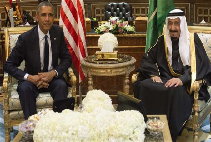 Saudi King Salman meets with US President Barack Obama at Erga Palace in Riyadh on January 27, 2015.