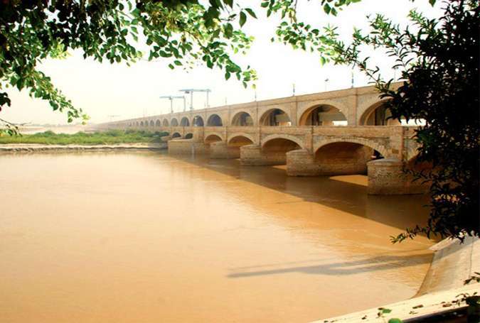 دریائے سندھ میں گڈو بیراج کے مقام پر اونچے درجے کا سیلاب