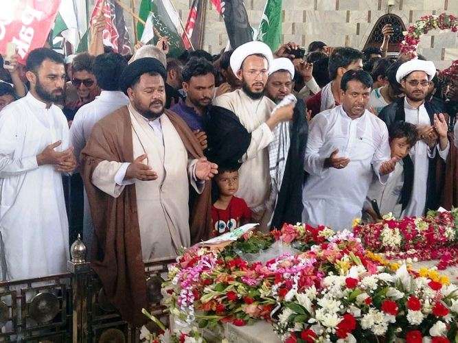 شیعہ علماء کونسل کراچی ڈویژن کے وفد کی مزارِ قائدؒ پر حاضری اور فاتحہ خوانی