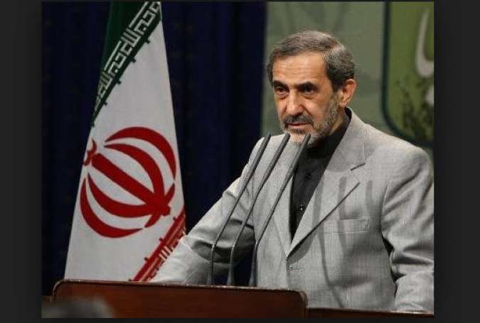 ولایتی: ایران از محور مقاومت حمایت خواهد کرد
