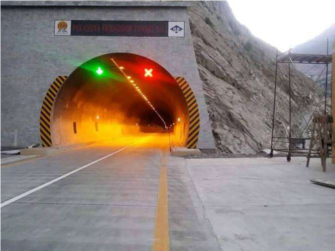 گلگت، عطاء آباد ہنزہ میں پاک چین اشتراک سے زیرتعمیر 7 کلومیٹر ٹنل کی تصویری جھلکیاں
