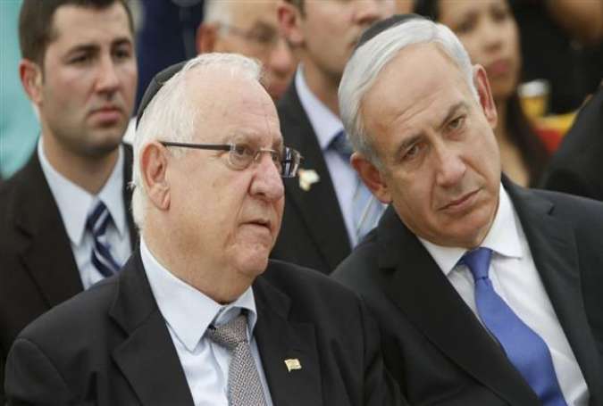 Israeli President Reuven Rivlin (L) and Prime Minister Benjamin Netanyahu