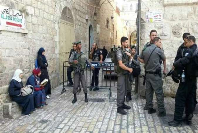 Palestinian worshipers after Israeli soldiers closed the entrances at the al-Aqsa Mosque.
