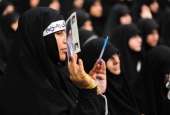 Mahasiswa dan [elajar Iran bertemu dengan peminpin Revolusi Islam di Tehran
