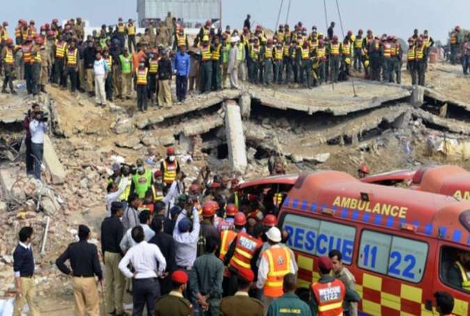 لاہور، سندر حادثہ، تاحال فیکٹری کا ملبہ ہی نہ ہٹایا جا سکا ہلاکتوں کی تعداد 32 ہو گئی