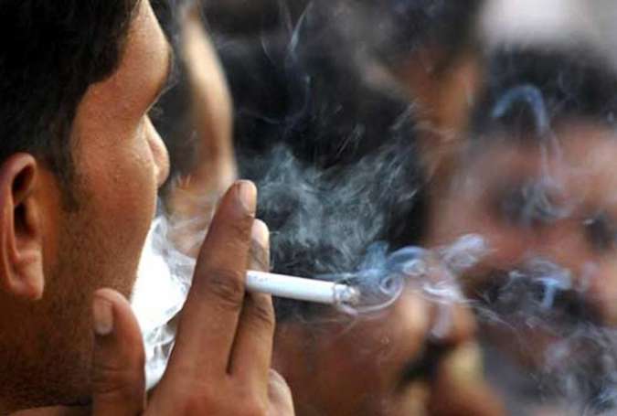 پاکستان میں سالانہ 300 ارب روپے سگریٹ نوشی کی نظر ہو جاتے ہیں، اسٹیٹ بنک