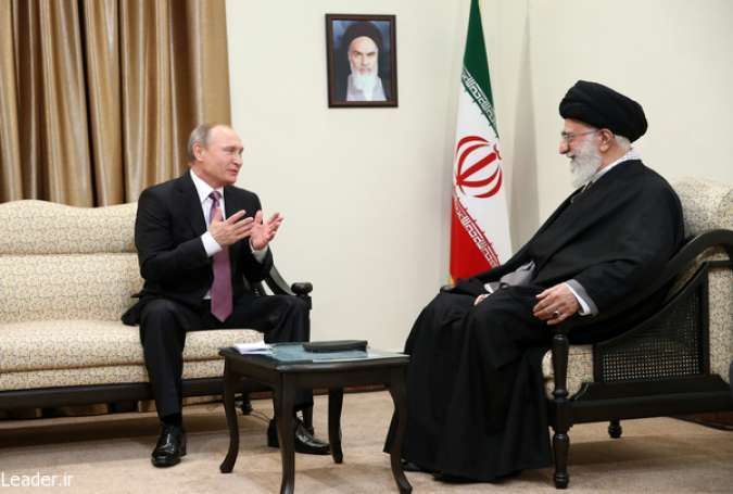 نگرانی مقامات کاخ سفید از اشتیاق پوتین برای دیدار با رهبر معظم جمهوری اسلامی ایران