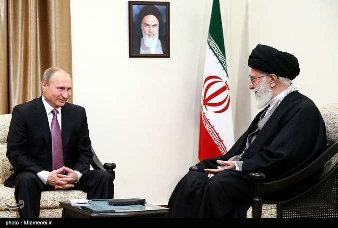 Putin dan Sayyid Ali Khamenei
