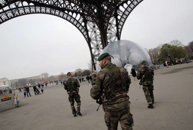 Paris attacked to stir up tensions between Islam and West: Scholar