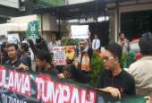 Protes Eksekusi Syeikh Nimr di Kedutaan Saudi di Jakarta, Senin, 04/01/16 (foto dok, ABI)