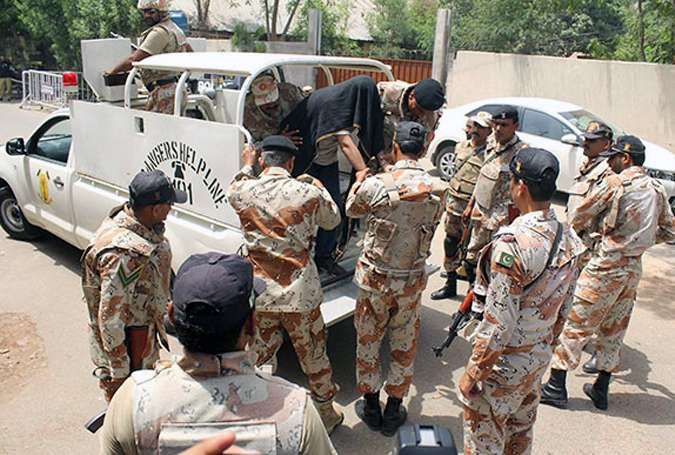 کراچی کے علاقے اورنگی ٹاؤن سے کالعدم تنظیم کے 3 دہشتگرد گرفتار