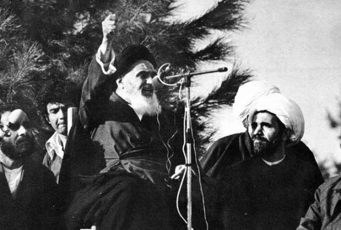 انقلاب اسلامی، احیا و تداوم نهضت های اسلامی در منطقه