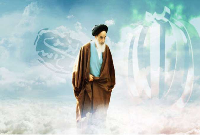 انقلاب اسلامی، زنده، پویا و پیش رونده