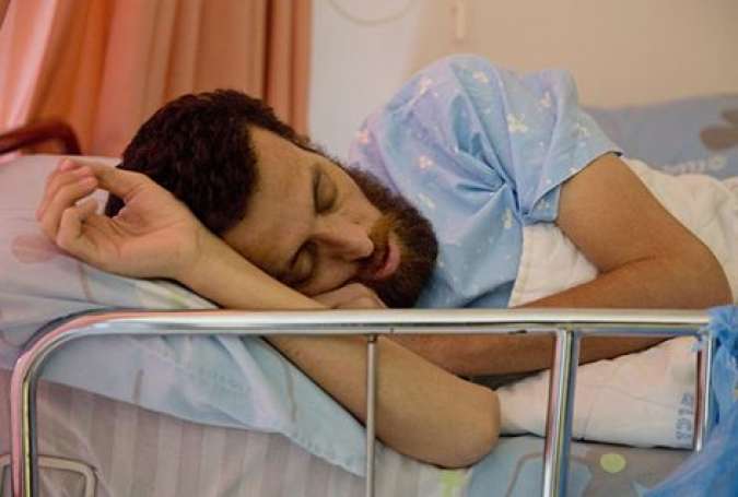 خبرنگار اسیر فلسطینی در معرض بیماری های خطرناک