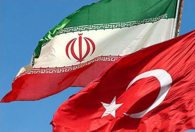 بررسی تطبیقی دیپلماسی عمومی ایران و ترکیه در عراق و سوریه
