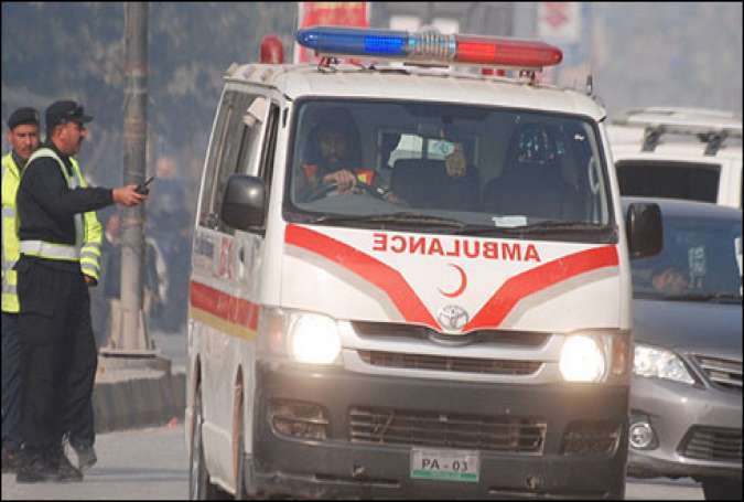 ڈیرہ اسماعیل خان، مسافر کوچ اور ٹرک میں تصادم، 8 افراد زخمی